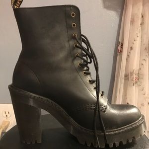SOLD Doc Martens Kendra Boots